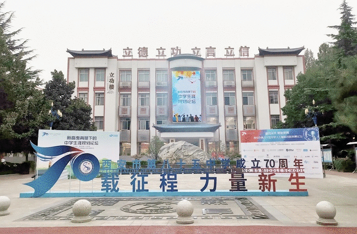 1607417495372439.gif 640.gif